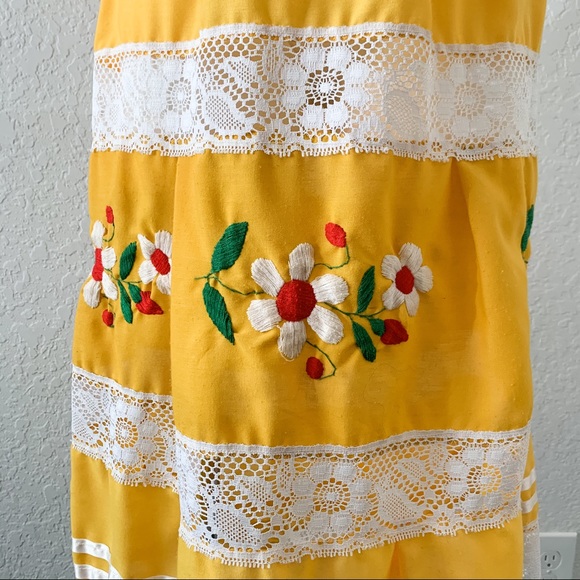 Vintage Off Shoulder Dress - Picture 4 of 6